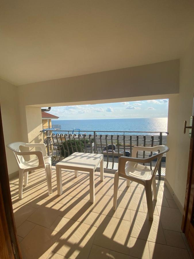 Vista Al Tramonto B&B Фалерна Екстериор снимка